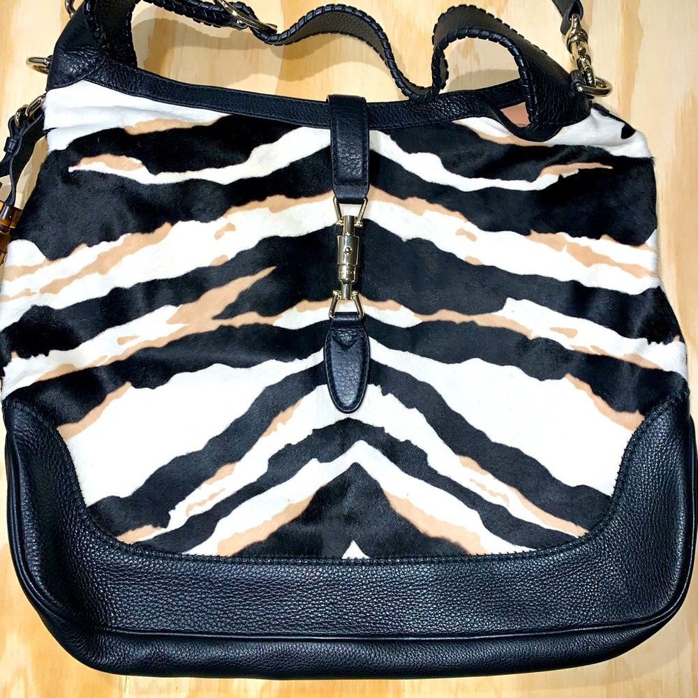 AUTHENTIC Gucci Tiger bag with bamboo tassels!